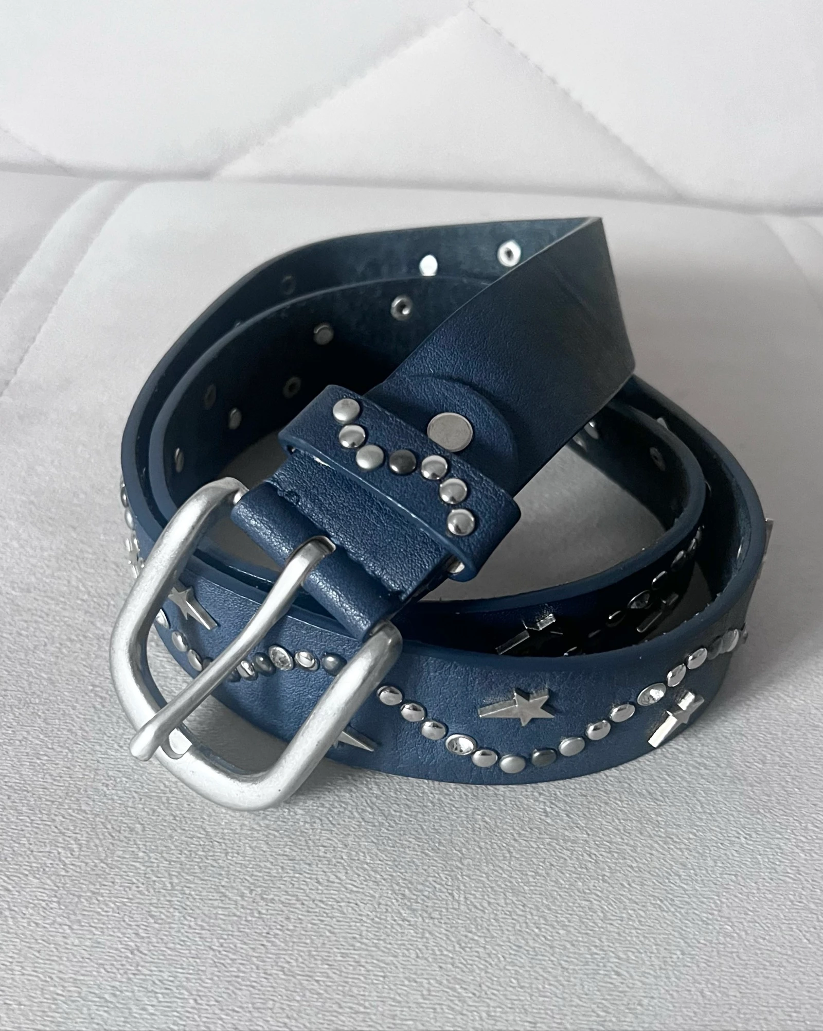 Ceinture bleu marine et métal argenté 